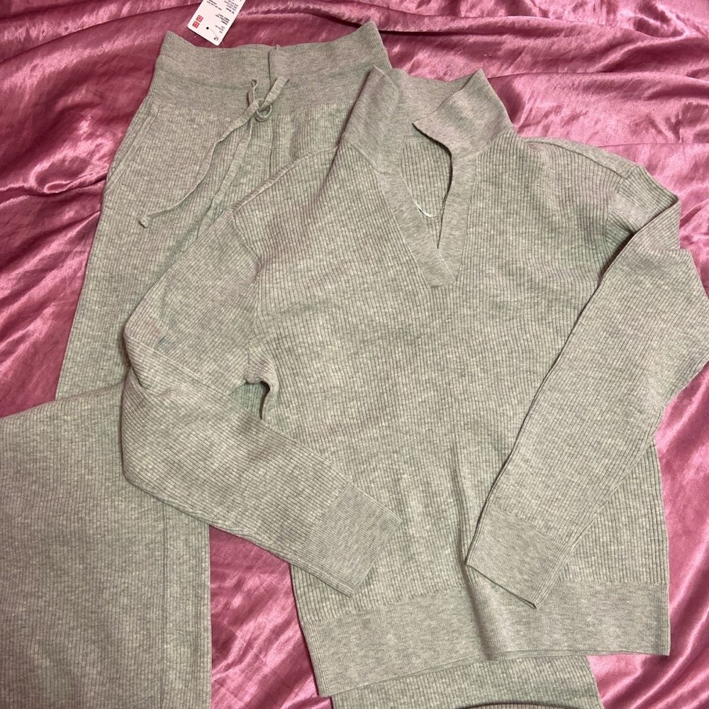 Uniqlo Cozy Gray Knit Ribbed Sweater and Pants Set Size Small